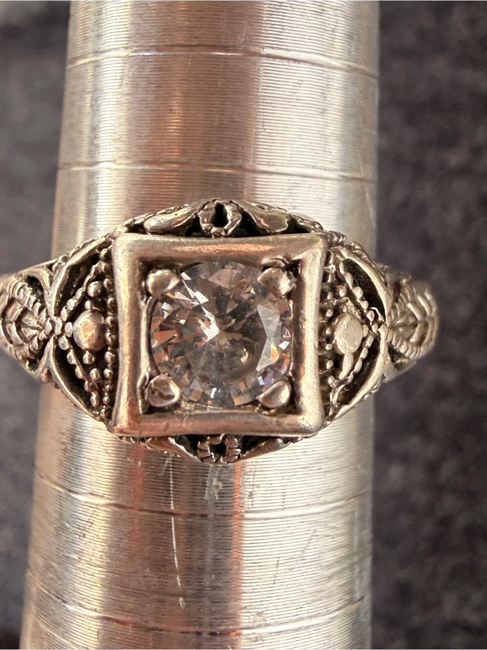 Vintage item specificationsera